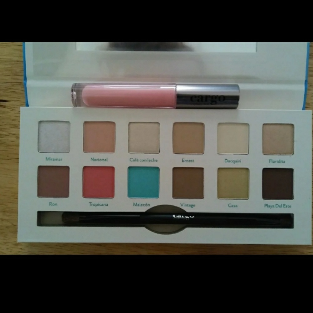 🌹Cargo Eyeshadow Palette & Lipgloss